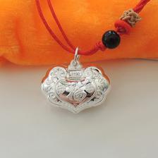 供应纯银批发 S990纯银心型福字长命锁吊坠 时尚与传统的完美融合